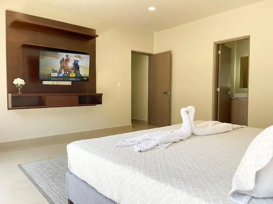 Daire 2Br Beautiful Apt Located At Playas Heart!- F1 Playa del Carmen